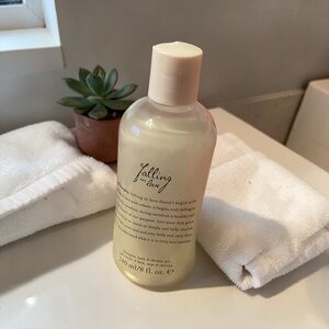 Philosophy Falling in Love 💞 Bath & Shower Shower Gel – 240 ml.